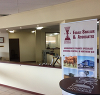 Esdale Sinclair  Associates - Insurance Yet