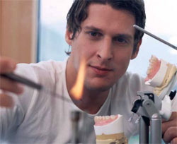 Bi & Ma Grundy - House Insurance Australia 3