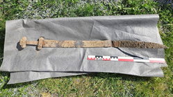 Ancient Viking sword discovered 'sticking up out of the ground' after 1,300 years Insurance Yet