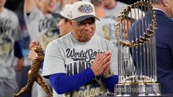 Dave Roberts calls criticism of Dodgers' spending 'lazy,' says rivals should 'look in the mirror' House Insurance Australia