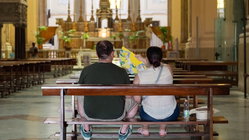 Tourist's church clothing hack leaves travelers sharply divided over sacred-site etiquette Insurance Yet